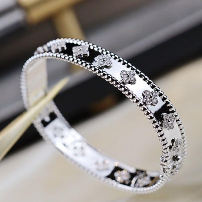 [✨ROSE✨]CLOVER BRACELET 8MM DIAMONDS