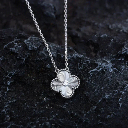 [✨ROSE✨]CLOVER  15MM DIAMOND LASER NECKLACE SILVER