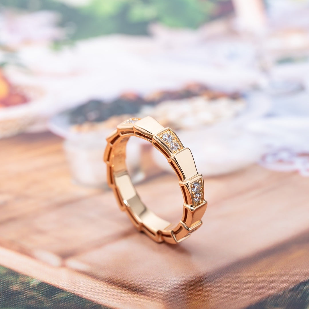 [✨ROSE✨]SERPENTI RING PINK GOLD  3MM