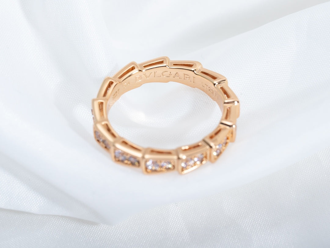 [✨ROSE✨]SERPENTI RING PINK GOLD DIAMOND PAVED 3MM