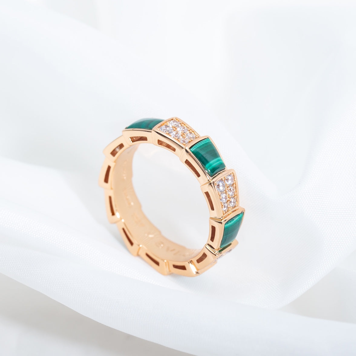 [✨ROSE✨]SERPENTI RING PINK GOLD MALACHITE DIAMOND PAVED 4MM