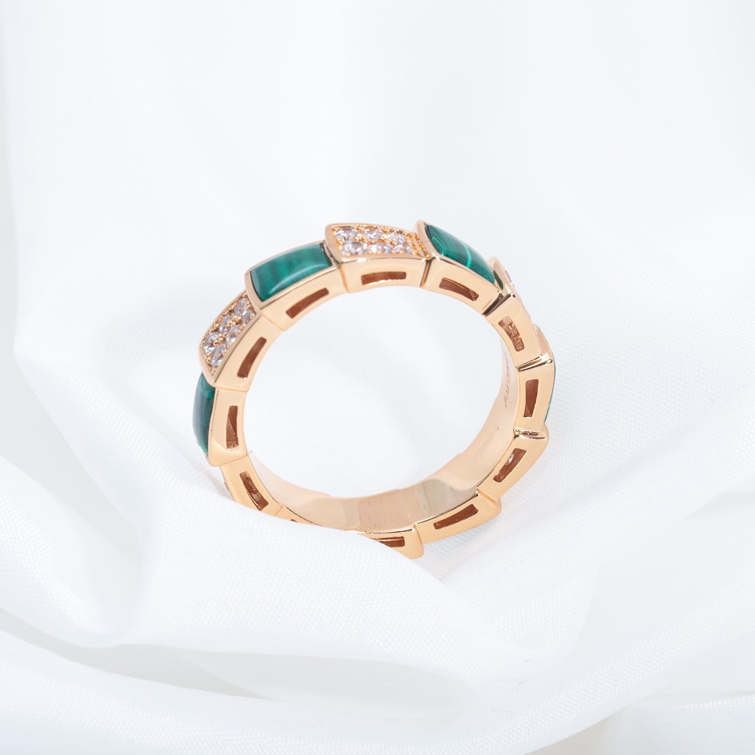 [✨ROSE✨]SERPENTI RING PINK GOLD MALACHITE DIAMOND PAVED 4MM