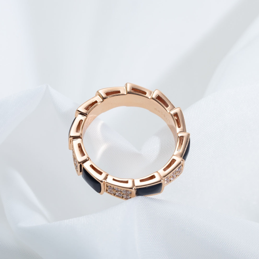 [✨ROSE✨]SERPENTI RING PINK GOLD BLACK MOP DIAMOND PAVED 4MM