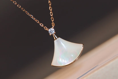 [✨ROSE✨]DREAM NECKLACE WHITE MOP PINK GOLD 1 DIAMOND