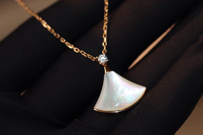[✨ROSE✨]DREAM NECKLACE WHITE MOP PINK GOLD 1 DIAMOND