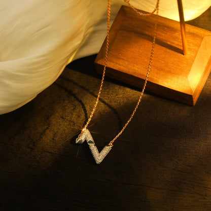 [✨ROSE✨]VOLT SILVER DIAMOND PEDANT NECKLACE