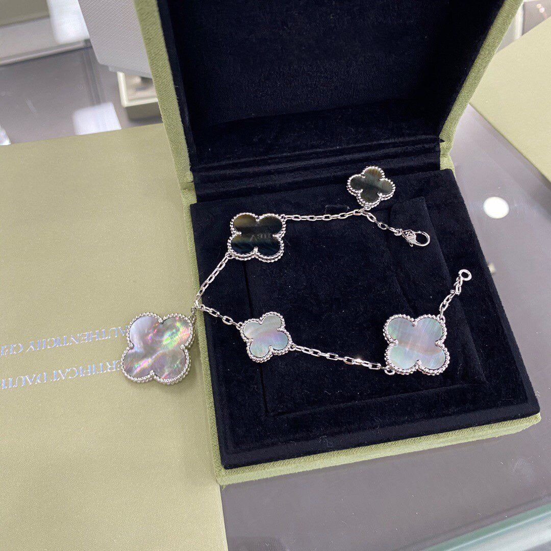[✨ROSE✨]CLOVER 5 MOTIFS SIVLER DARK MOP BRACELET