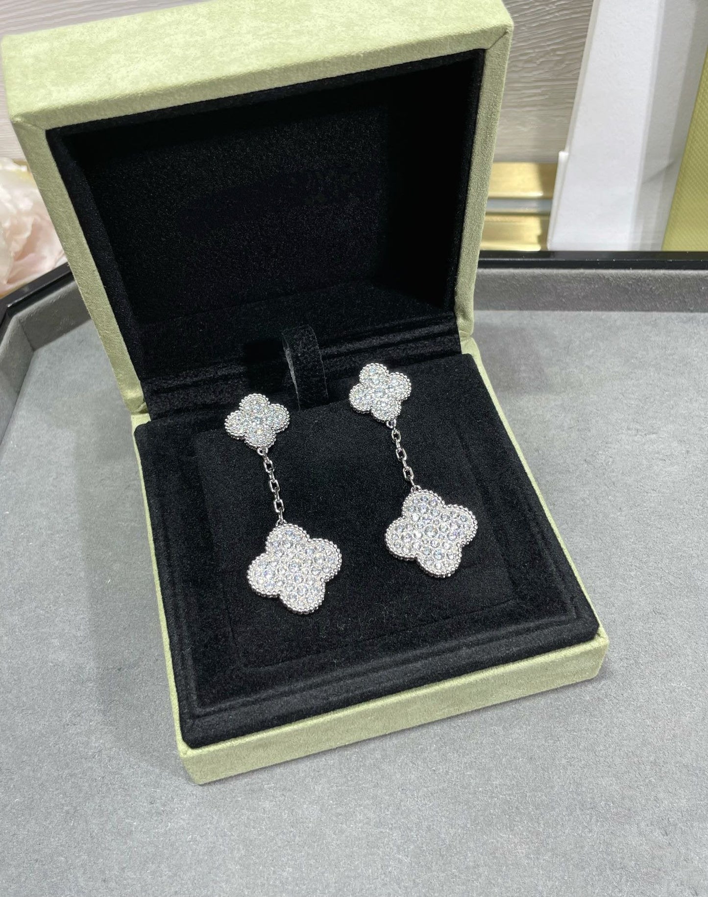 [✨ROSE✨]CLOVER 2 MOTIFS DIAMOND PAVED SILVER EARRINGS