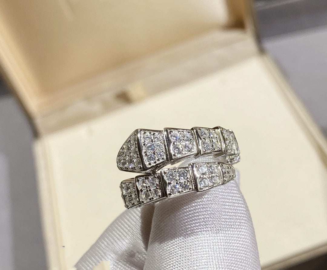 [✨ROSE✨]SERPENTI RING SILVER DIAMOND PAVED
