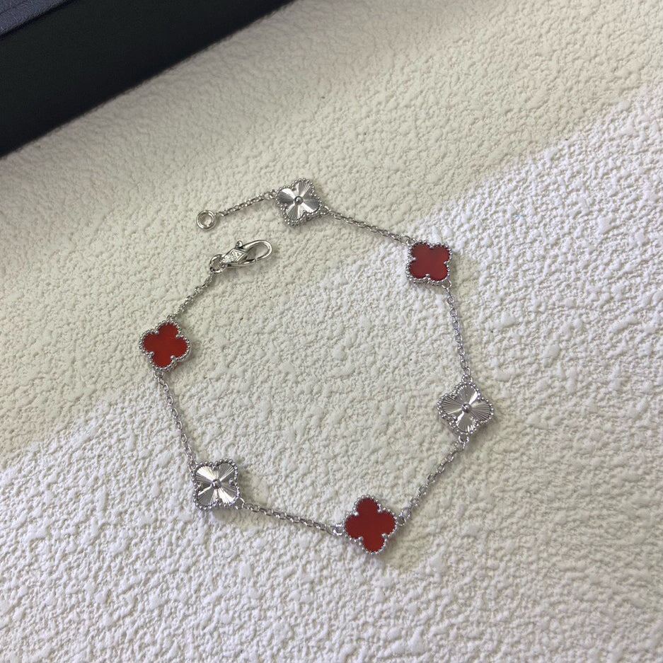 [✨ROSE✨]CLOVER 6 MOTIF RED AGATE LASER BRACELET