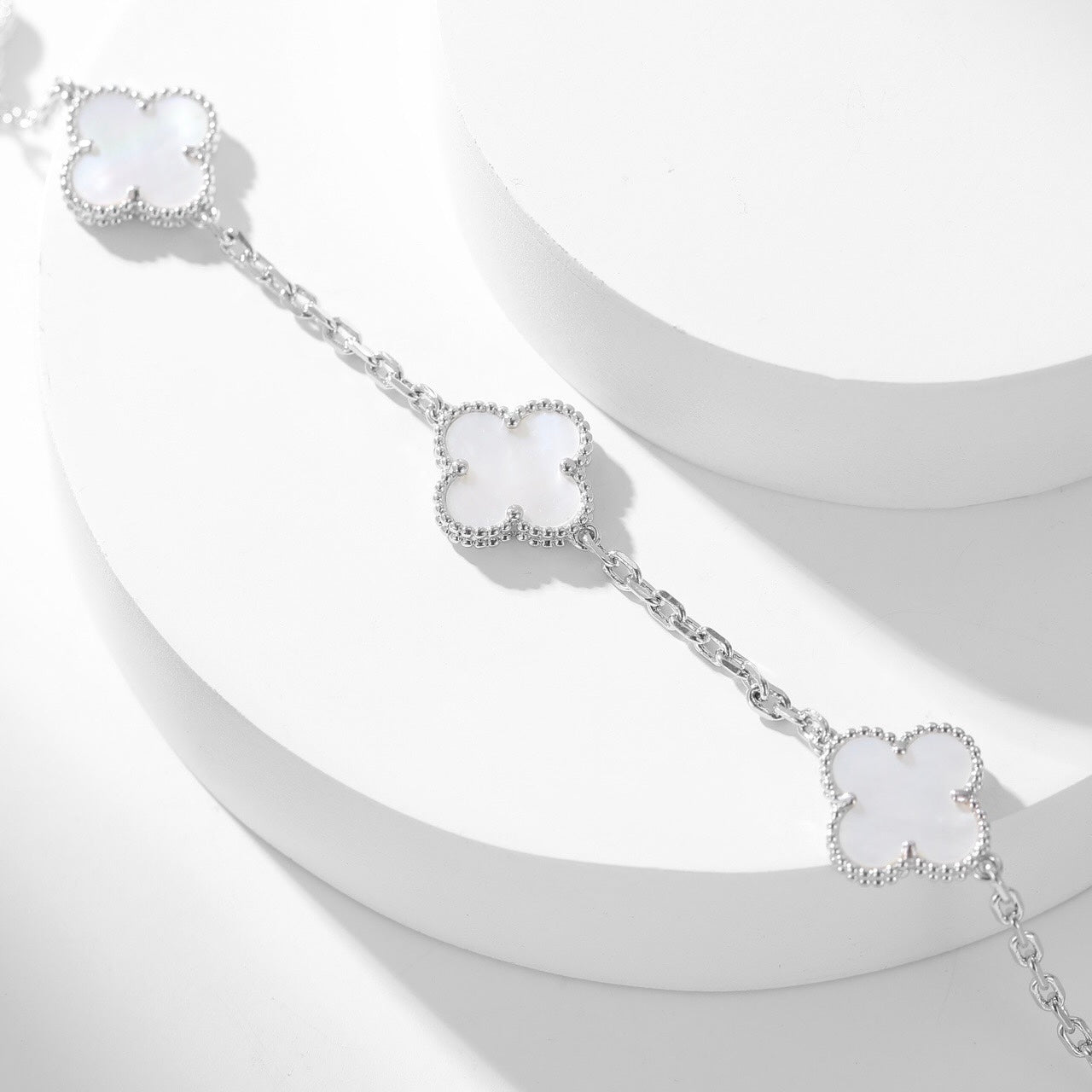 [✨ROSE✨]CLOVER 10 MOTIFS WHITE MOTHER OF PEARL NECKLACE