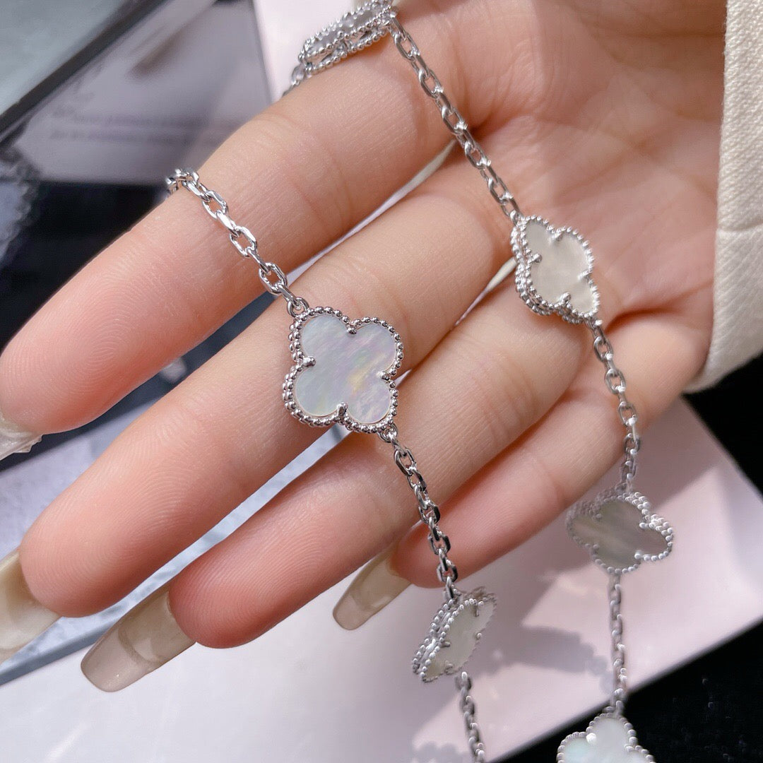 [✨ROSE✨]CLOVER 10 MOTIFS WHITE MOTHER OF PEARL NECKLACE