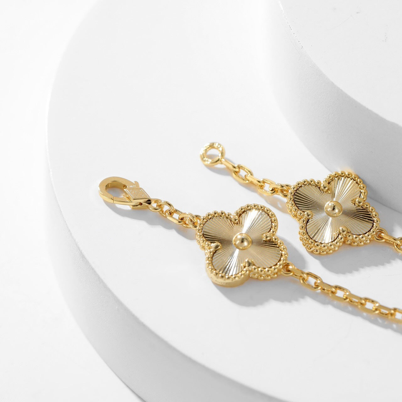 [✨ROSE✨]CLOVER 10 MOTIFS LASER NECKLACE