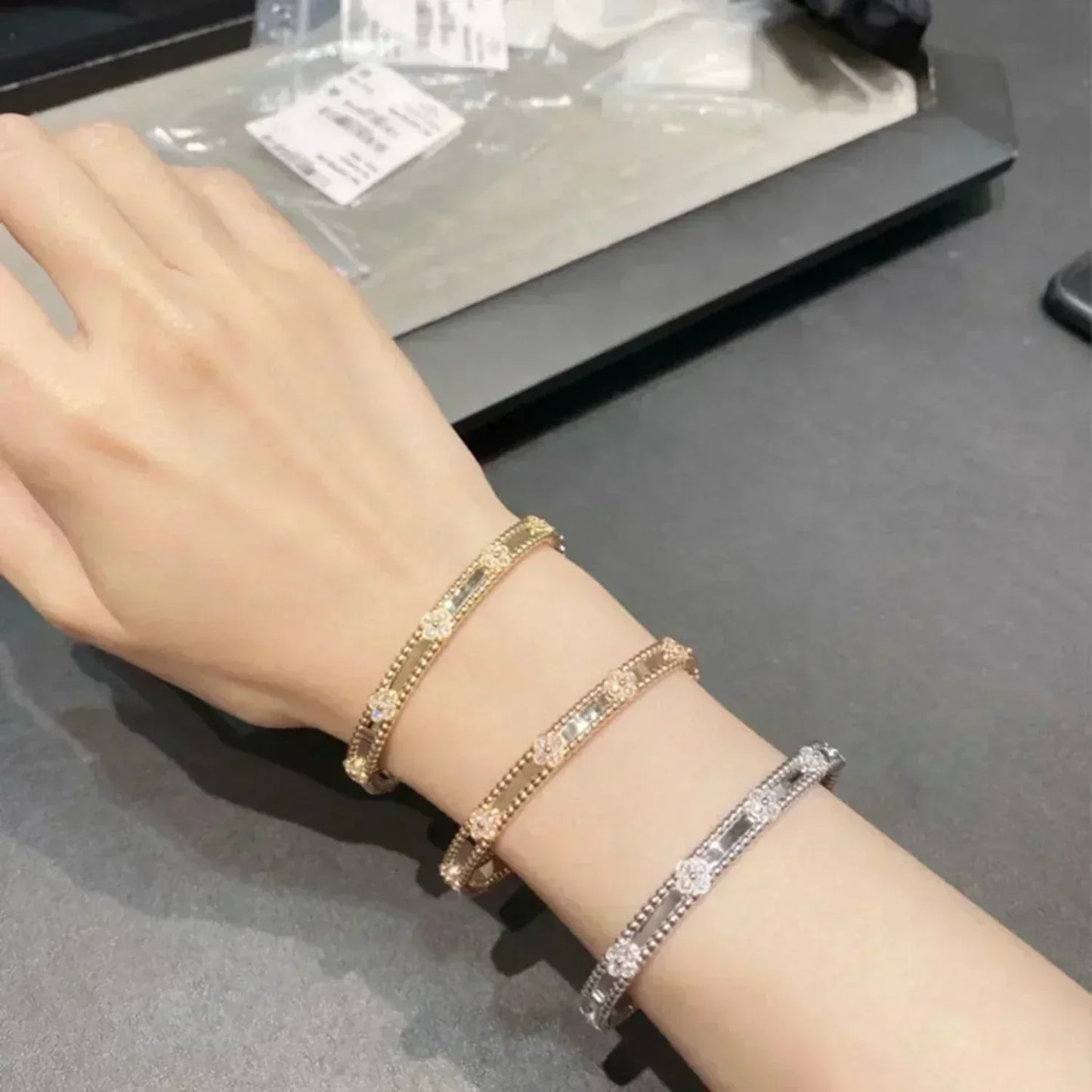 [✨ROSE✨]CLOVER BRACELET 4MM DIAMONDS