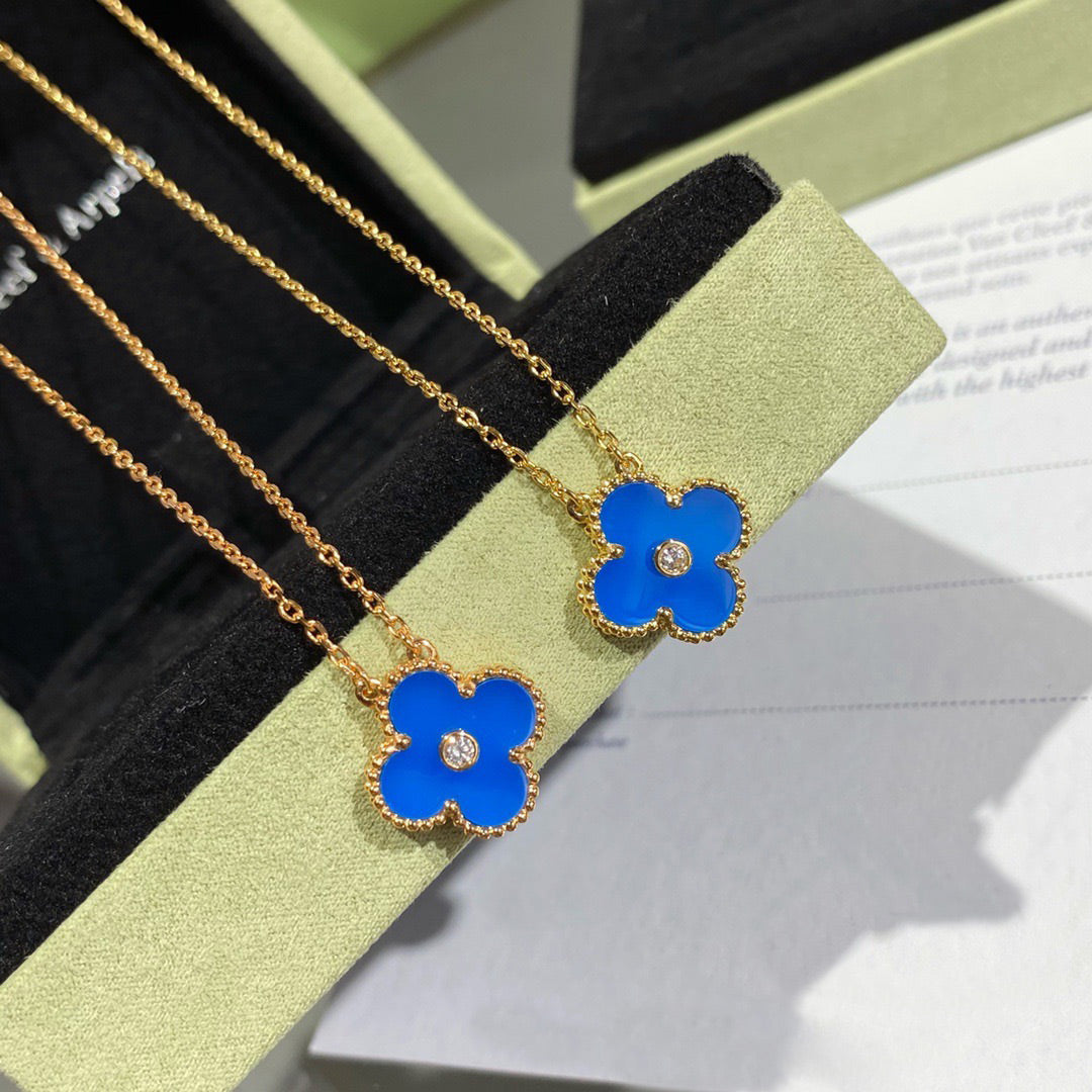 [✨ROSE✨]CLOVER 15MM DIAMOND AND BLUE AGATE NECKLACE