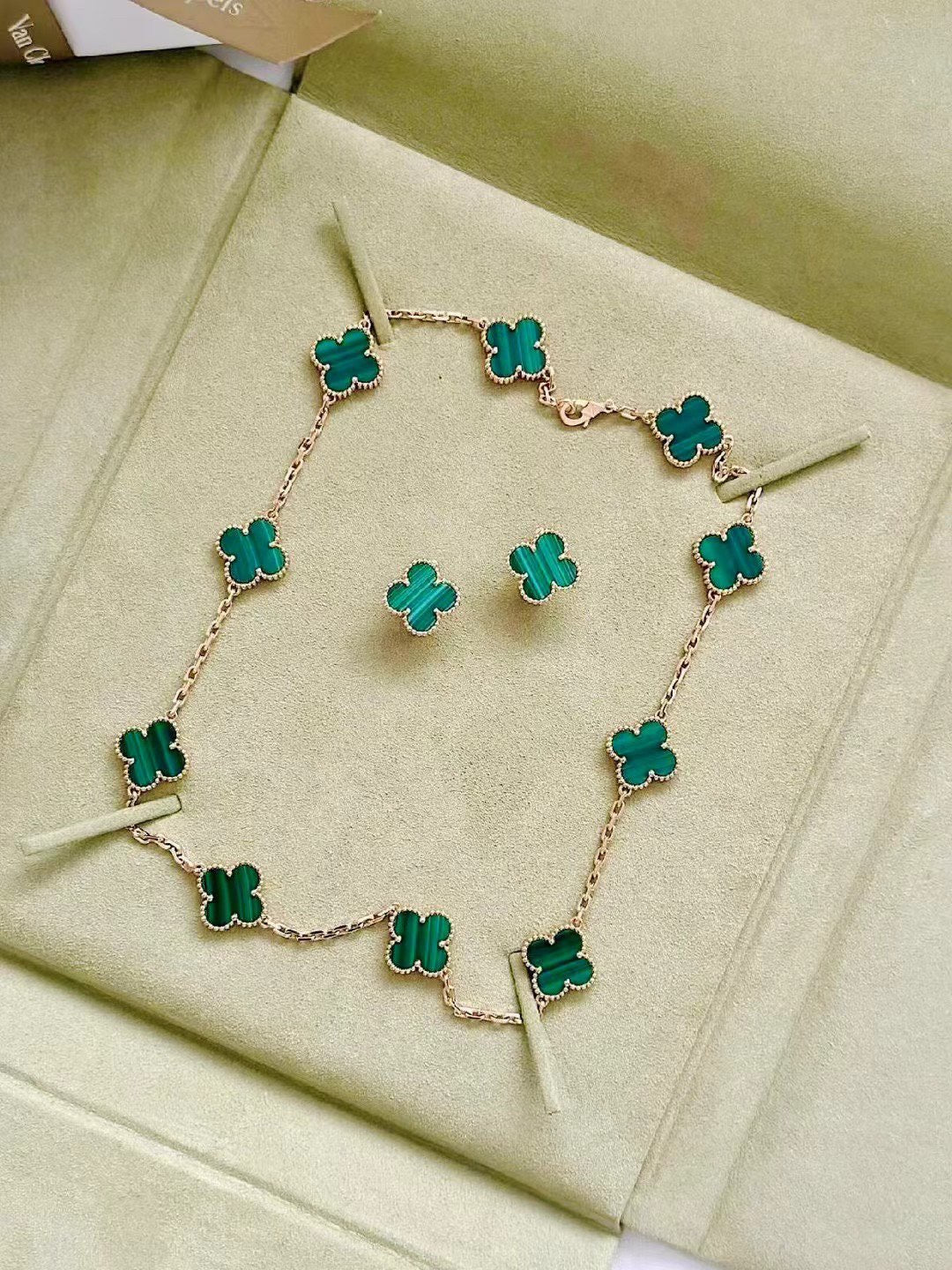 [✨ROSE✨]CLOVER 10 MOTIFS MALACHITE NECKLACE