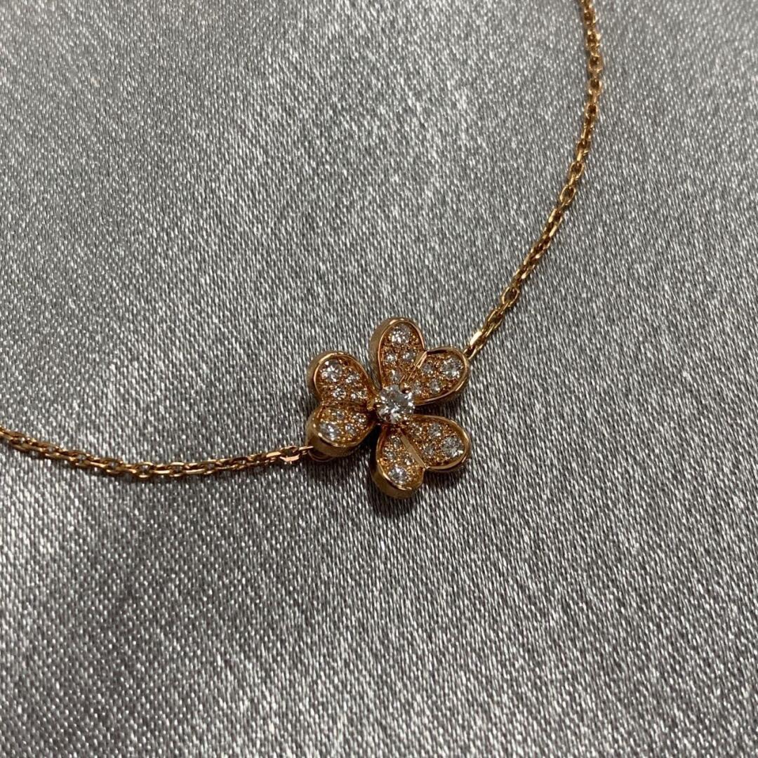 [✨ROSE✨]FRIVOLE ROSE GOLD FLOWER DIAMOND BRACELE