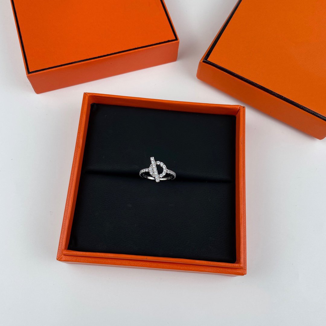 [✨ROSE✨]ECHAPPEE RING SILVER DIAMOND