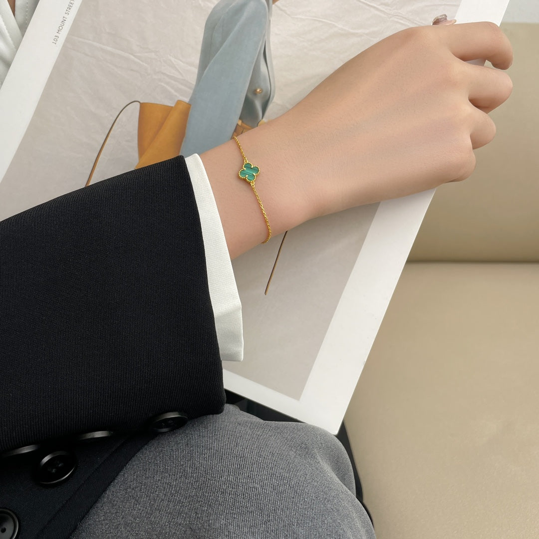 [✨ROSE✨]CLOVER BRACELET MALACHITE 1 MOTIF