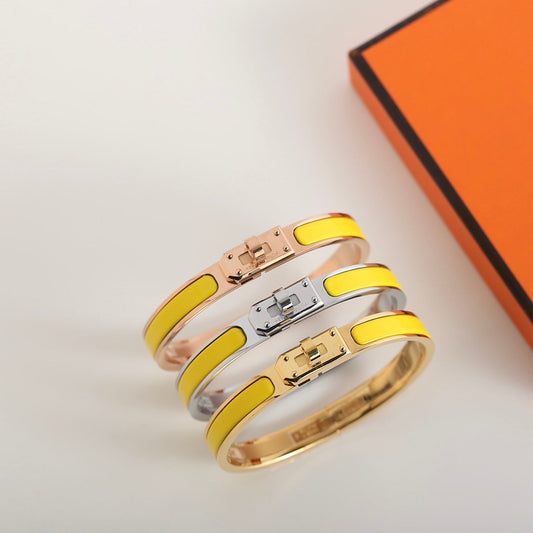 [✨ROSE✨]HM KELLY YELLOW BRACELET