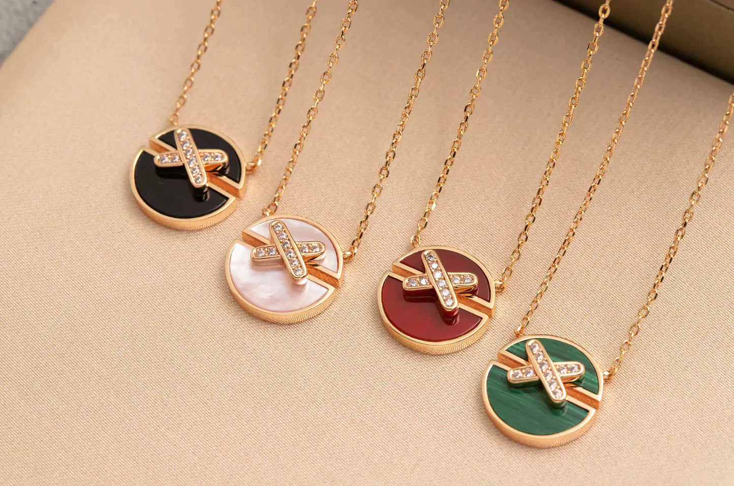 [✨ROSE✨]JEUX DE ROSE GOLD DIAMOND NECKLACE