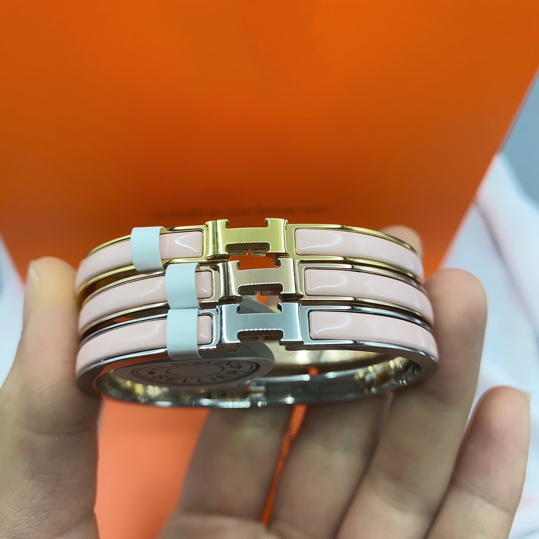 [✨ROSE✨]CLASSIC HM CLIC  PINK 8MM ENAMEL BRACELET