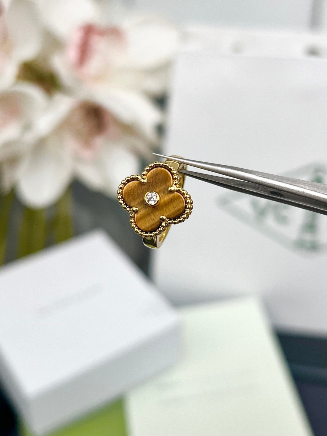 [✨ROSE✨]CLOVER TIGER'S EYE RING GOLD DIAMOND