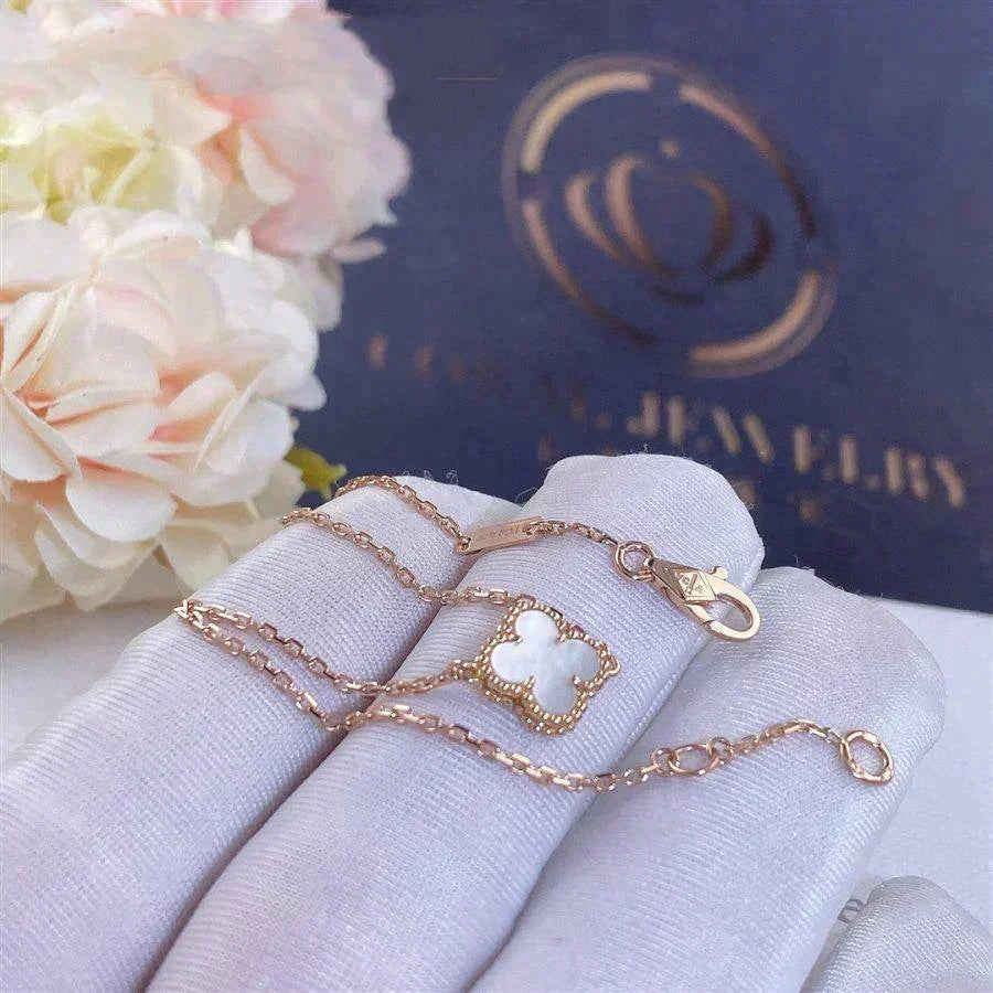 [✨ROSE✨]CLOVER WHITE MOP SINGLE FLOWER BRACELET