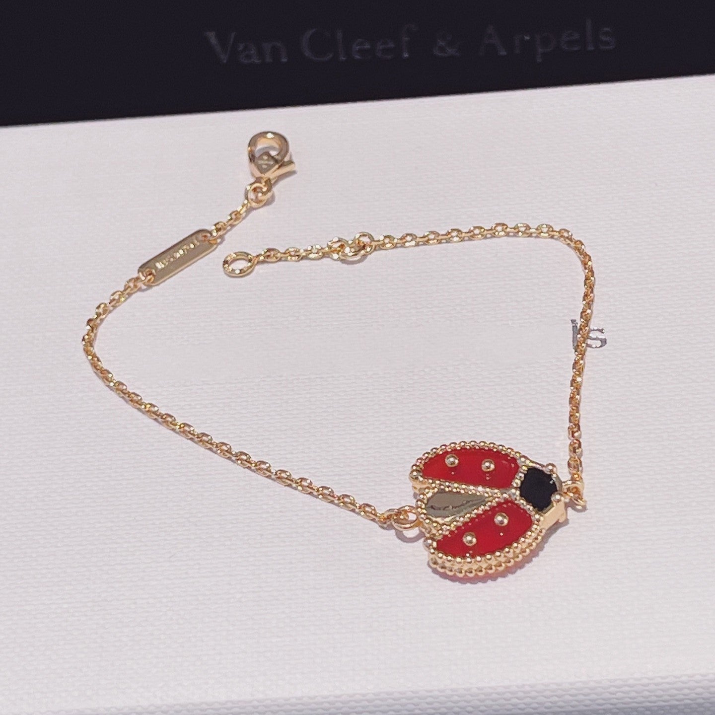 [✨ROSE✨]LUCKY SPRING 1 MOTIF PINK GOLD BRACELET